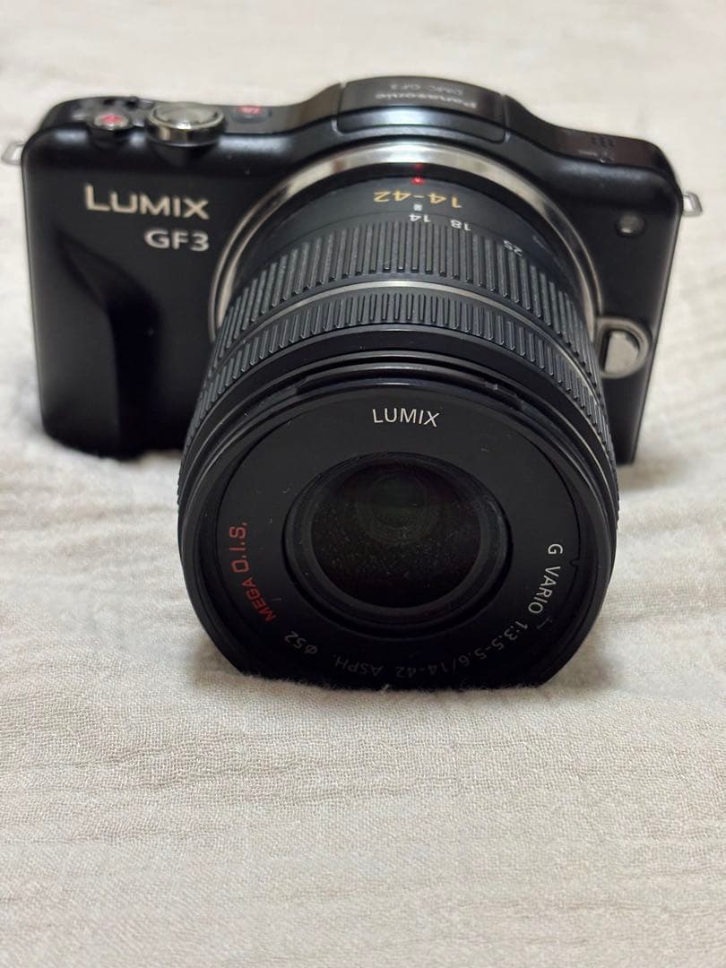 Panasonic DMC-GF3 ミラーレス一眼 14-42mm