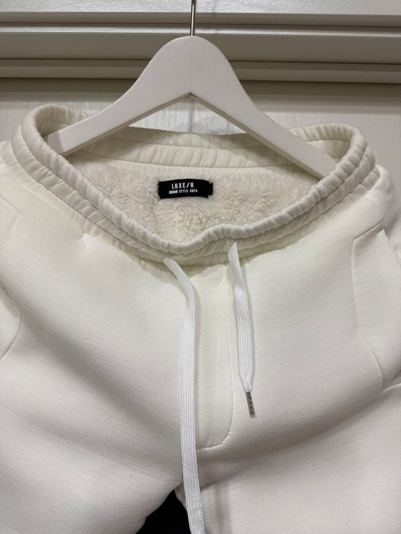 未使用　LUXE/R スポンジ ジップパーカー ジョガーパンツ　セットアップ