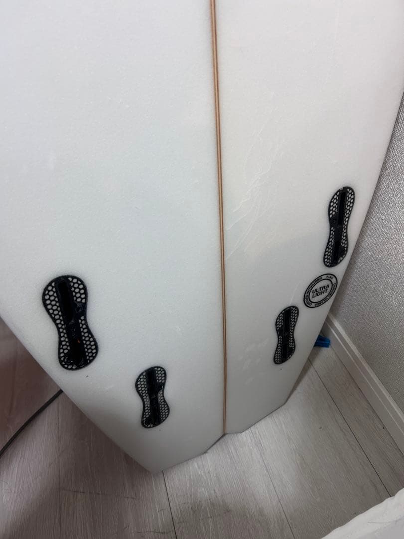 RI@KO　アルメリック　サーフボード　ボビークワッド　ショート