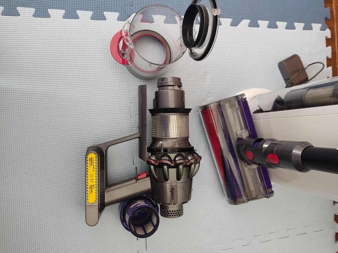 ダイソンコードレス掃除機V10-SV12専用スタンド付き