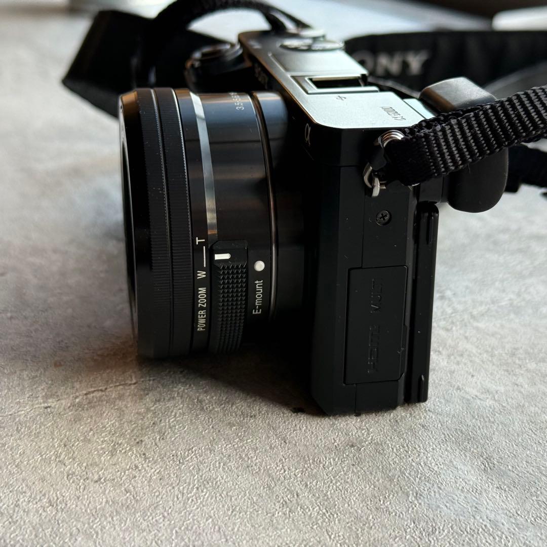 ※お値下げ中※SONY α6000パワーズームレンズキットILCE6000-L