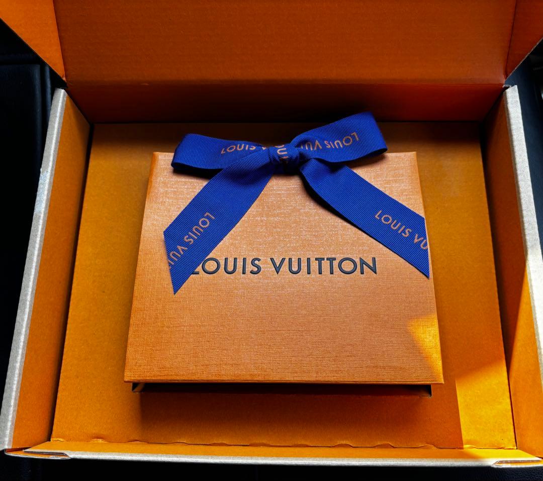 ルイ・ヴィトン 口紅 031 フレッシュパラダイス