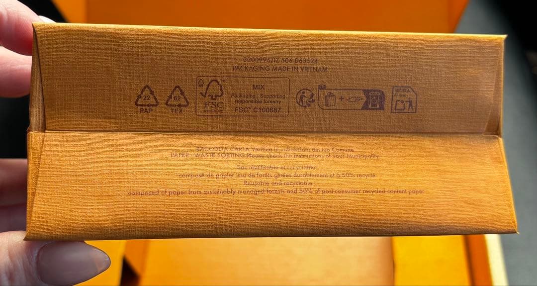 ルイ・ヴィトン 口紅 031 フレッシュパラダイス