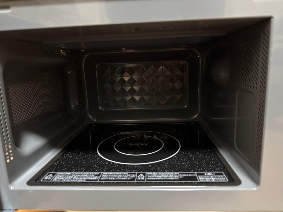 2025年製造　東芝　電子レンジ17L ER-NS170A(W) ヘルツフリー