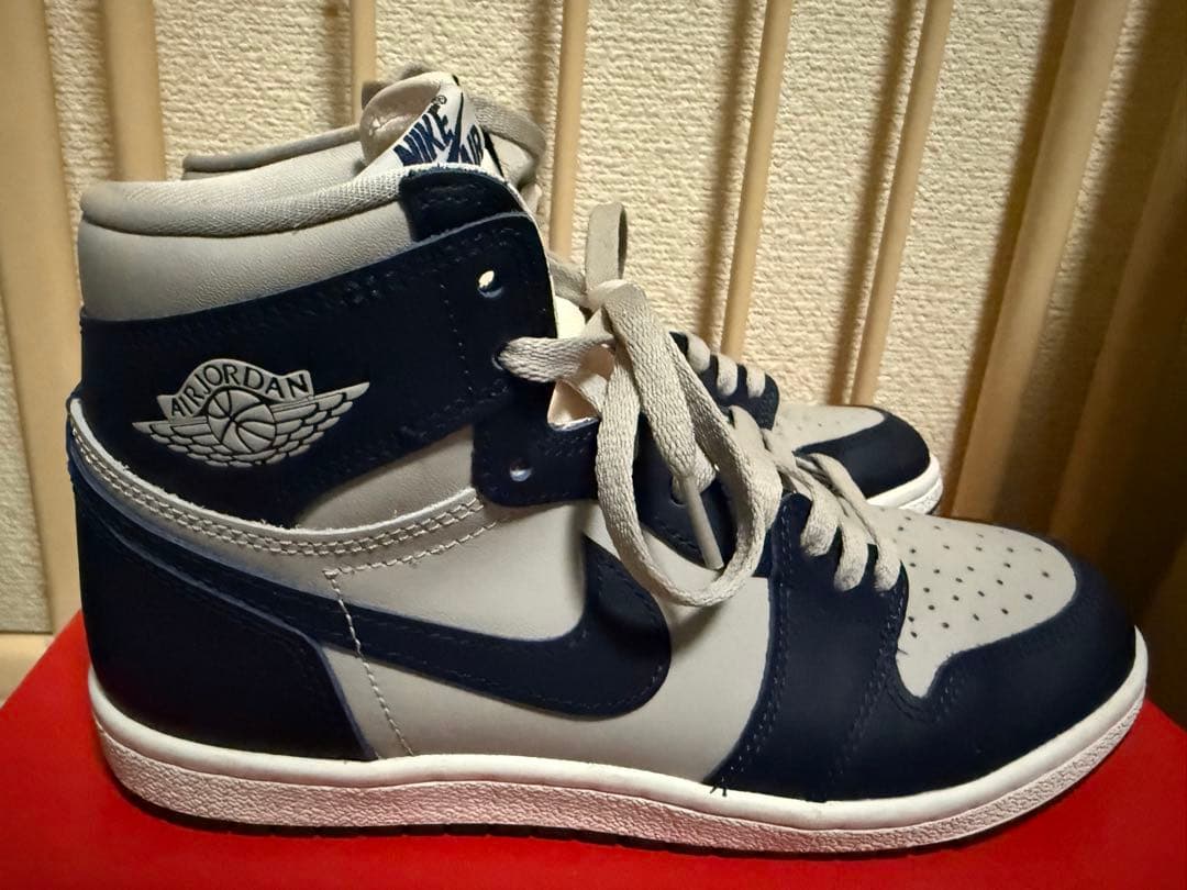 ナイキ エアジョーダン1 ハイ 85 \"ジョージタウン\"