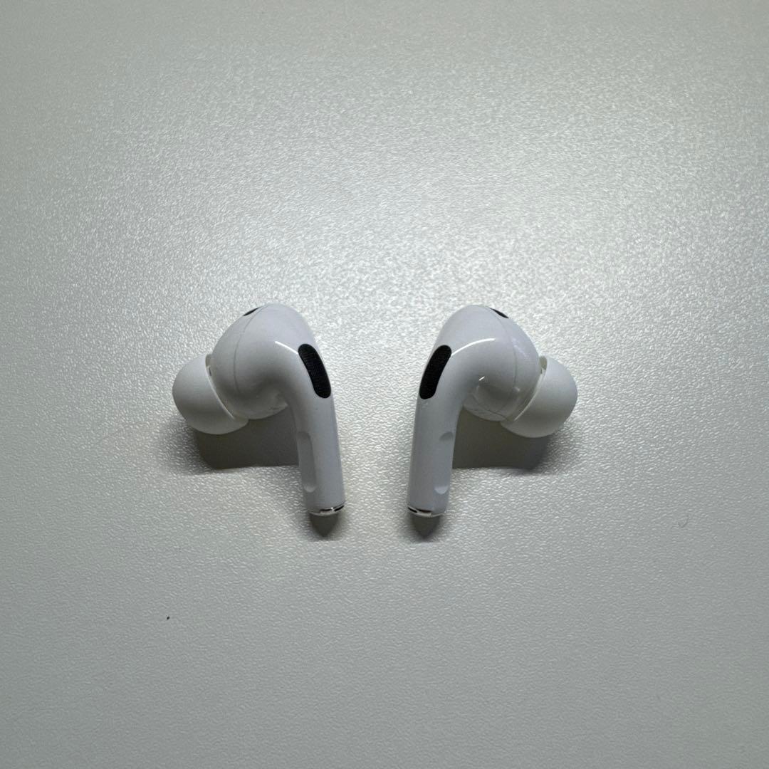 AirPods Pro 第2世代【Lightning】