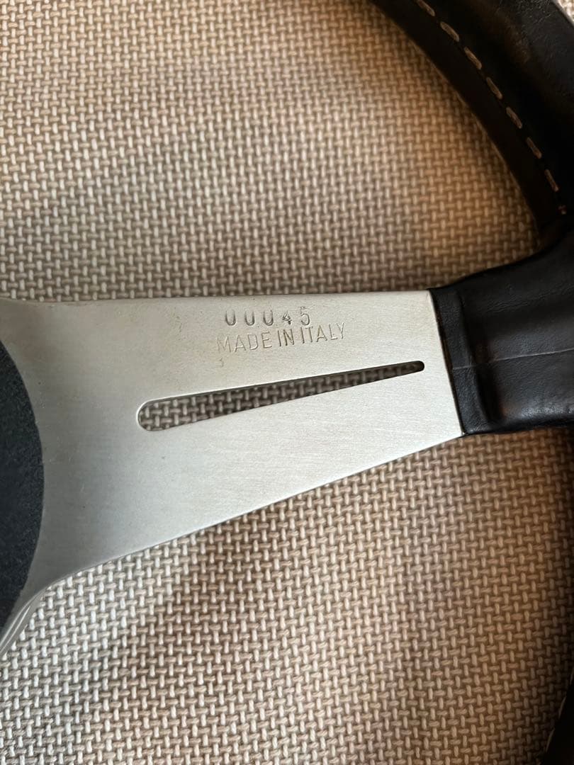 渓*様 Nardi レザーステアリング