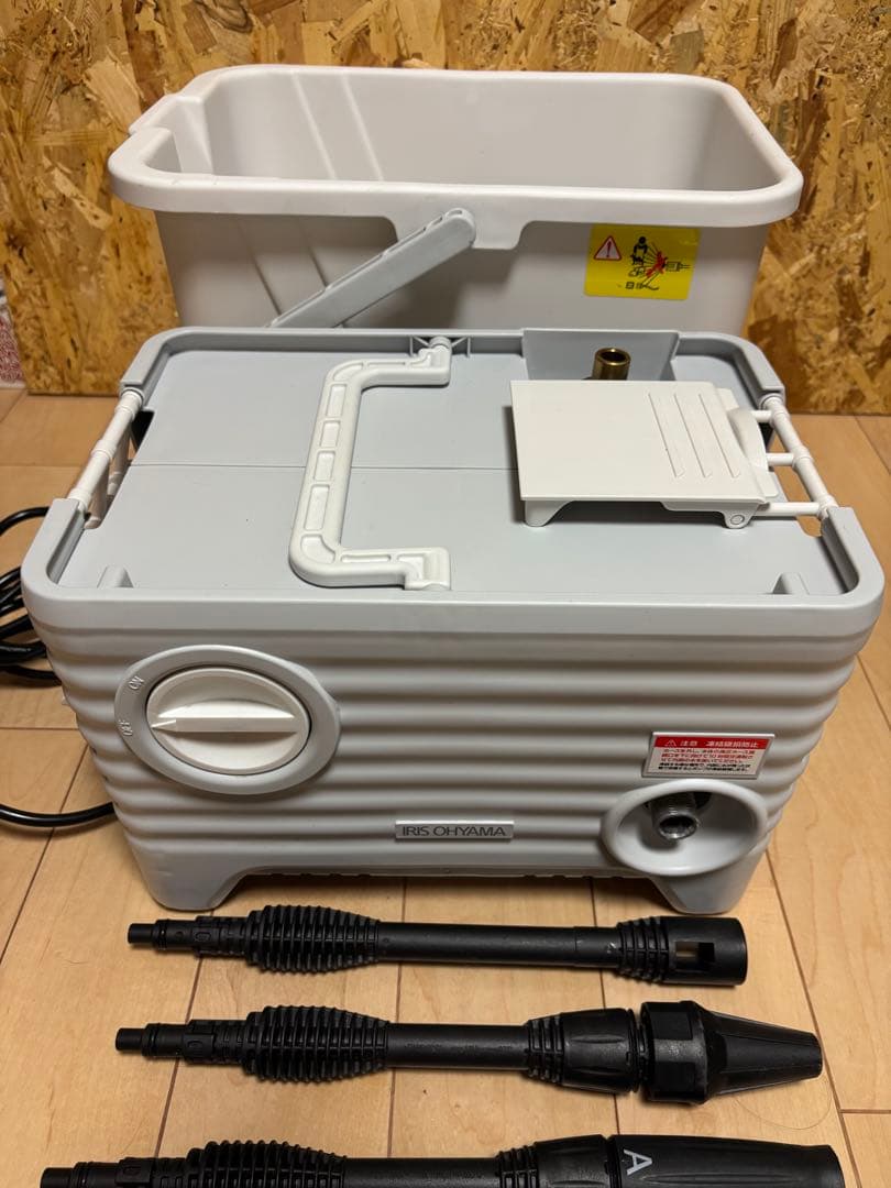 アイリスオーヤマ タンク式 高圧洗浄機 SBT-512N