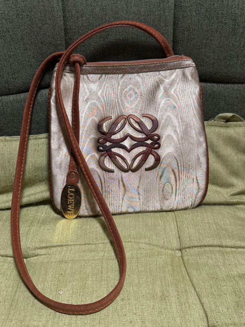 LOEWE アナグラム柄 ナイロンキャンバス ミニショルダーバッグ ポシェット