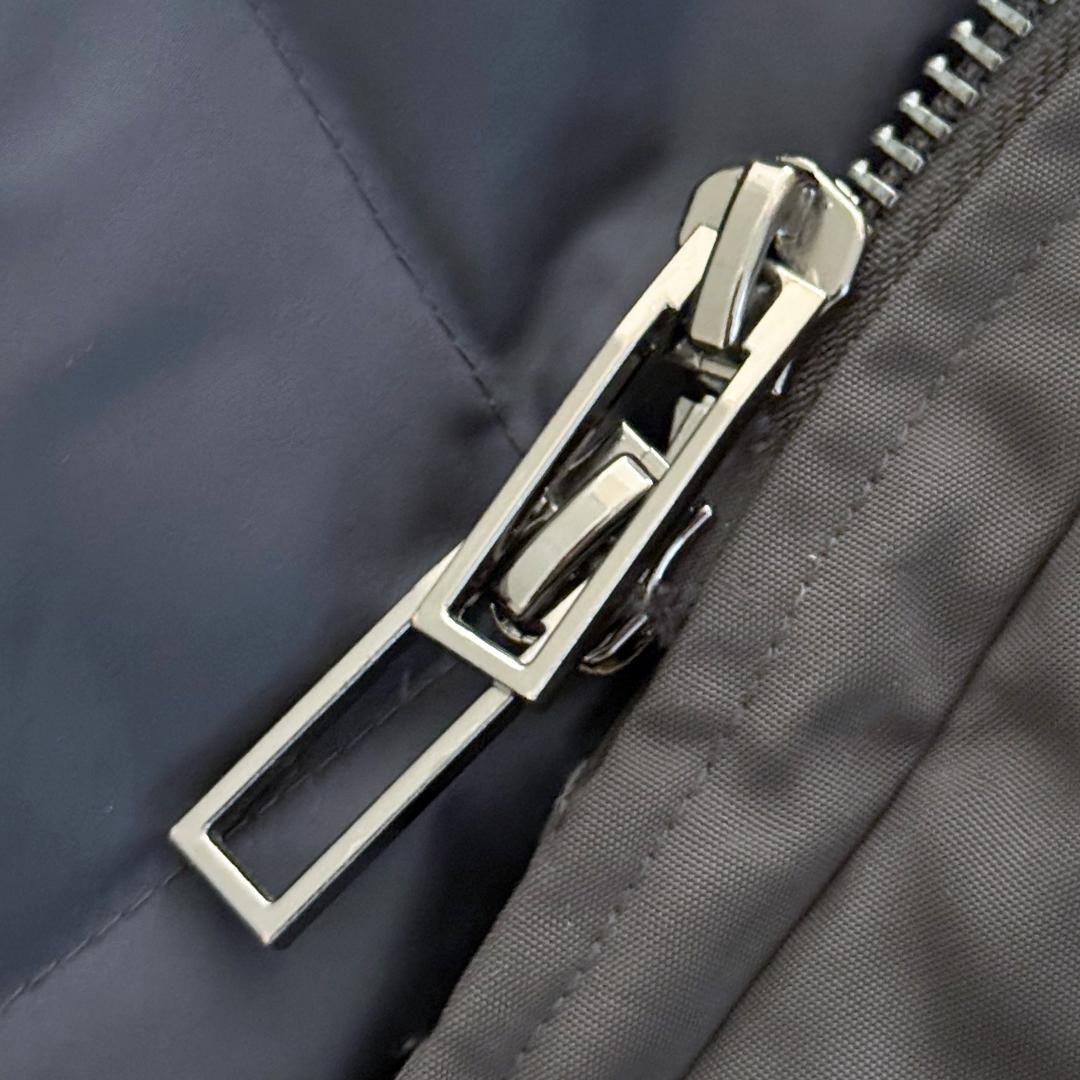 【美品・Lサイズ】EMPORIO ARMANI ダウンジャケット・グレーネイビー