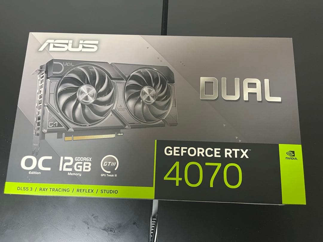グラフィックボード・グラボ・ビデオカード ASUS GEFORCE RTX 4070 DUAL