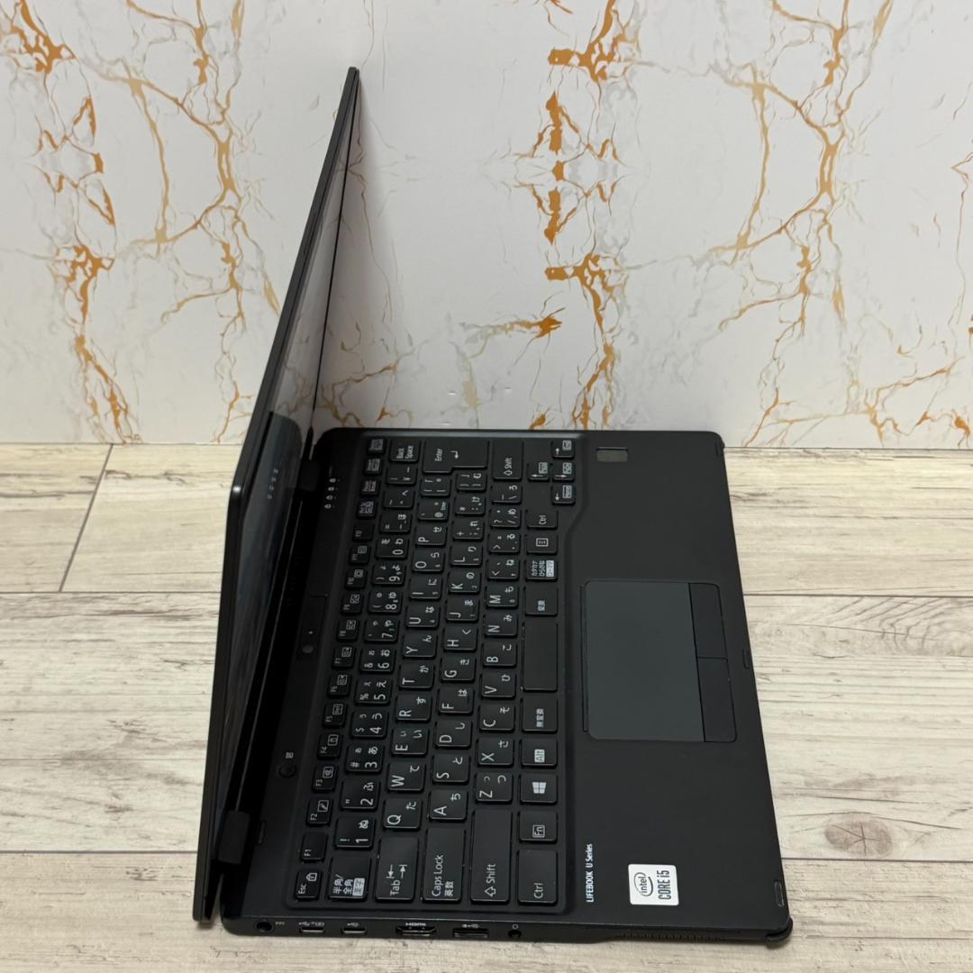 富士通 2in1PC 10世代i5/8GB/256GB office カメラ