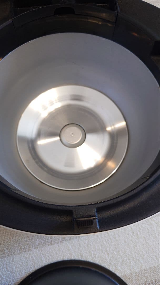 SHARP ヘルシオホットクックKN-HW24F-W 2021年製