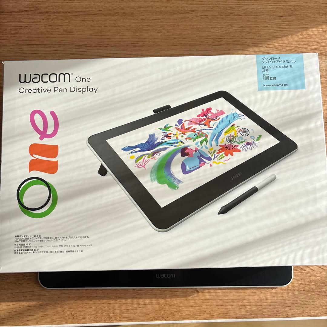 液タブ ワコム Wacom One 13.3型