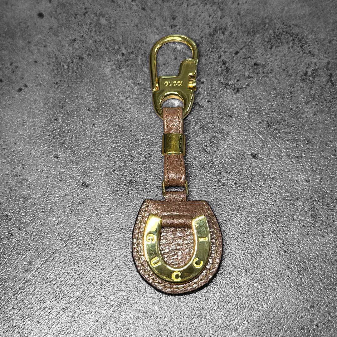 希少✨ OLD GUCCI Horsebit logo keychain