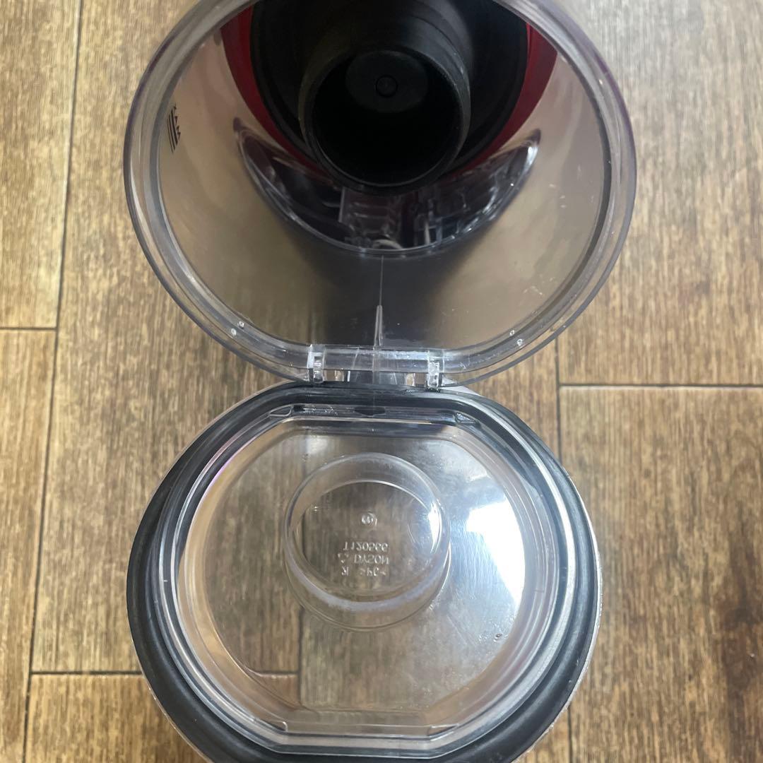 利有富士男‼️Dyson V8fluffy ダイソン 掃除機