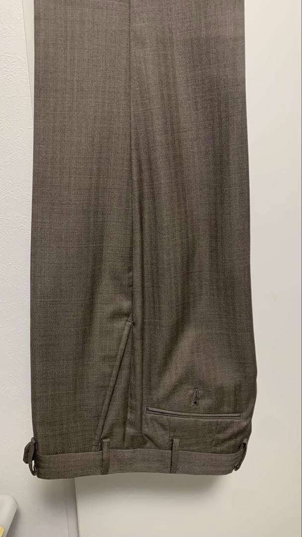 新品未使用　Loro Piana ロロピアーナ製生地 ベージュ　スーツ