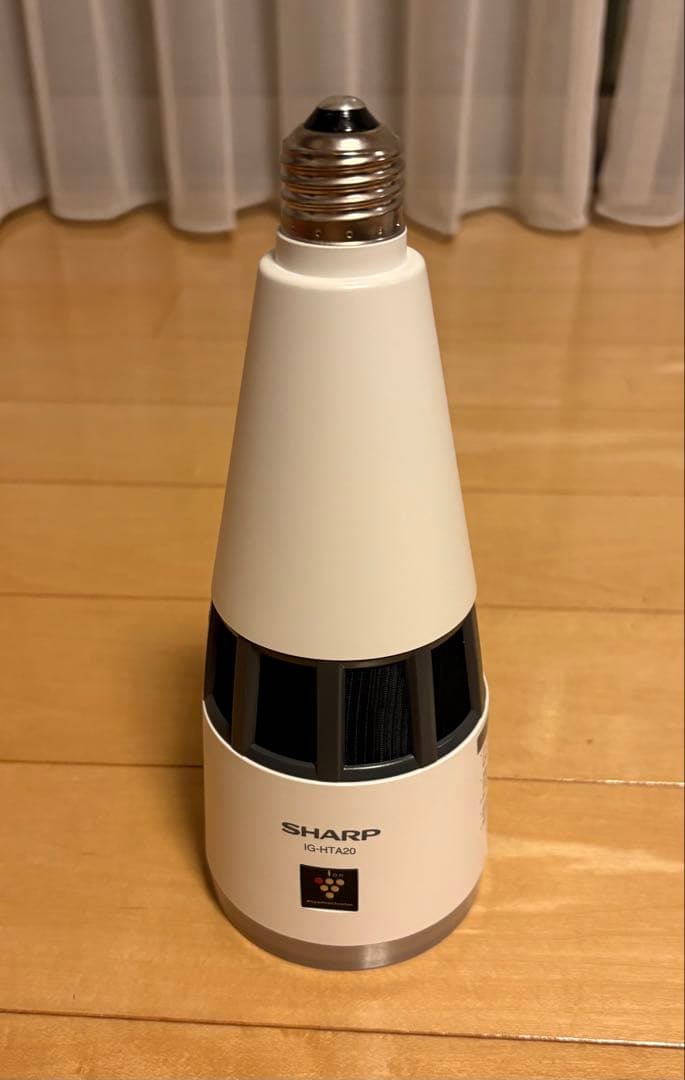 シャープ　プラズマクラスターイオン発生機　IG-HTA20-W