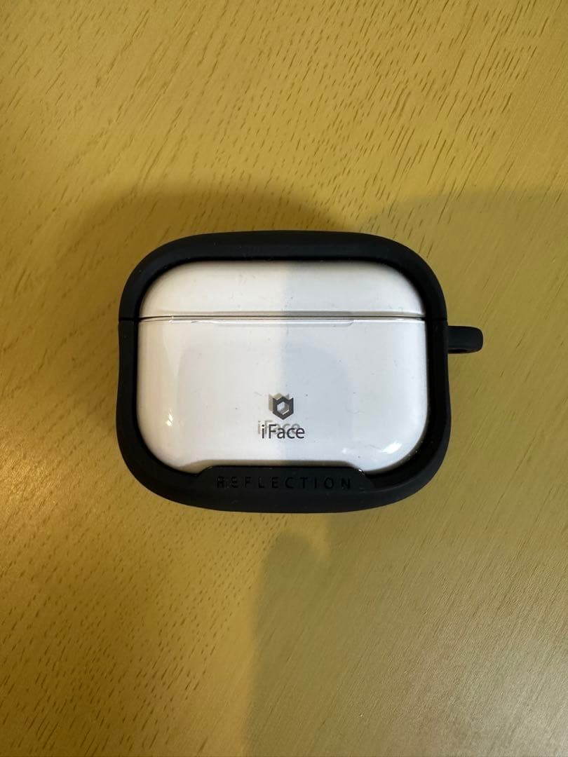 【極美品】Apple AirPods Pro3 ケース付き