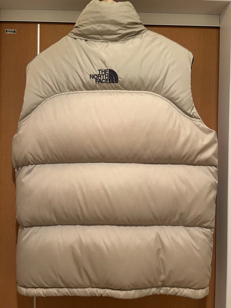 THE NORTH FACE ダウンベスト クリーム色
