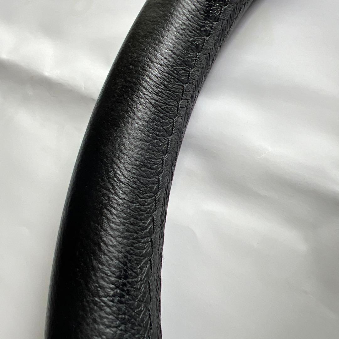 美品 本革 momo ステアリング モモステ