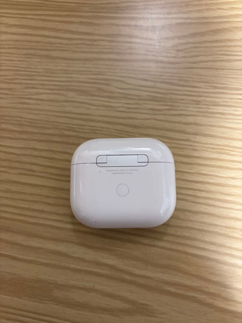 AirPods第三世代 ケース 右耳のみ