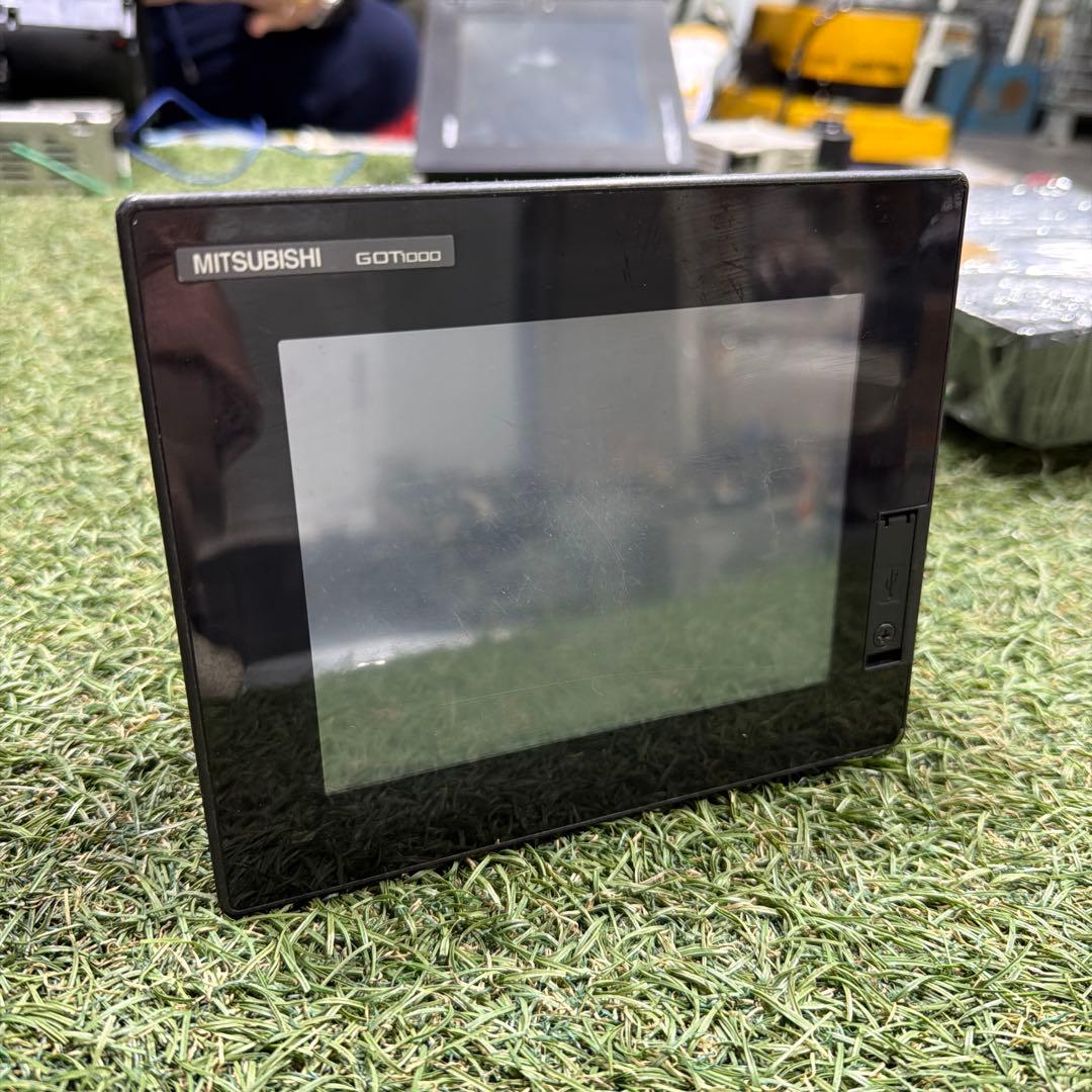 中古 MITSUBISHI パネル GT1455-QTBD　動作保証