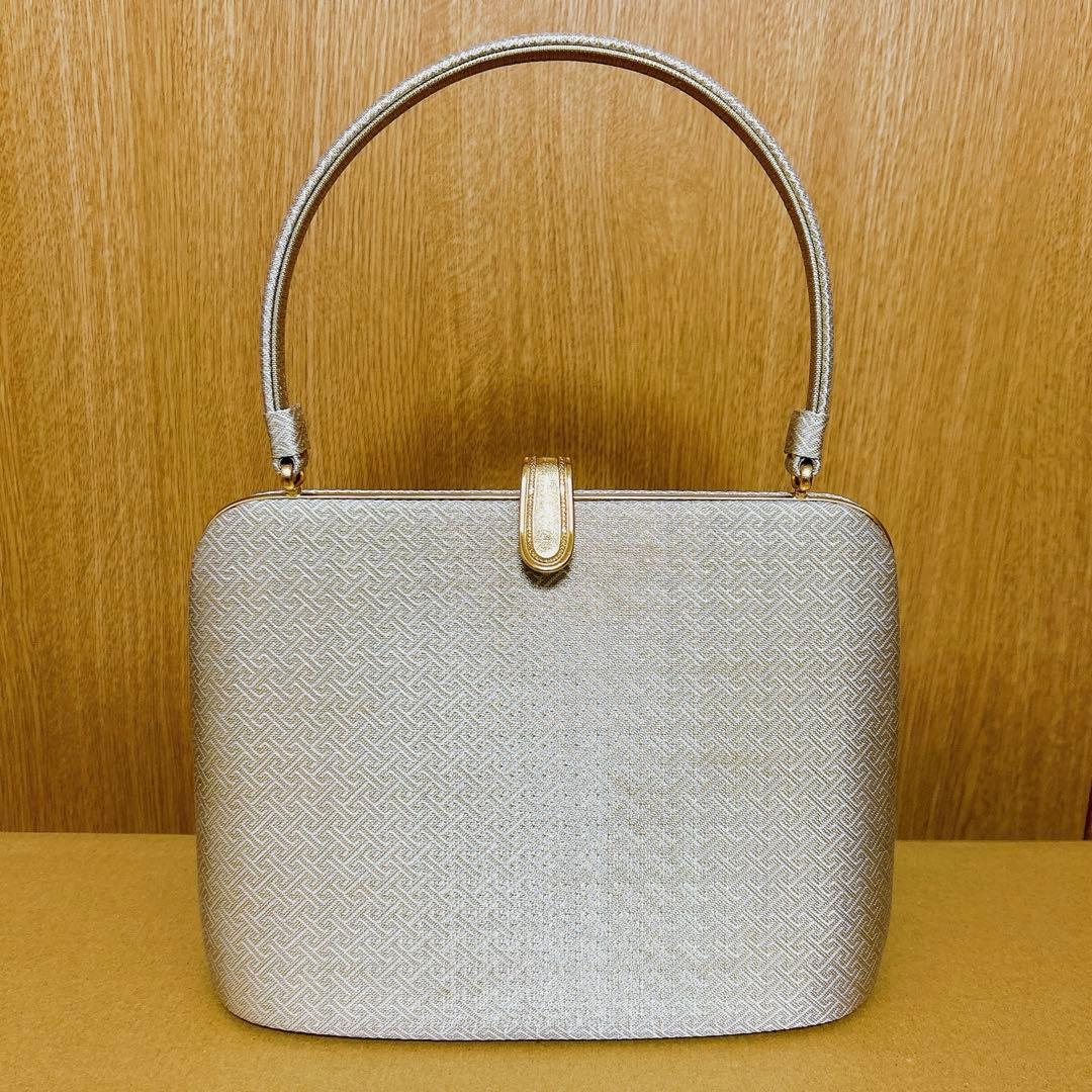 神田胡蝶　和装バッグ　フォーマル　佐賀錦　紗綾型地紋　正絹　金糸　礼装