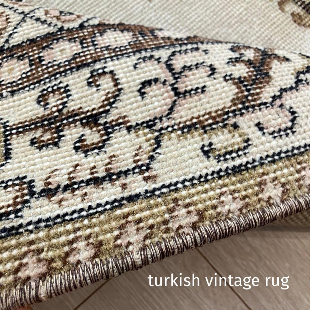 貴重／クラシカル116×211キャラメルココア　リッチ　トルコヴィンテージラグ