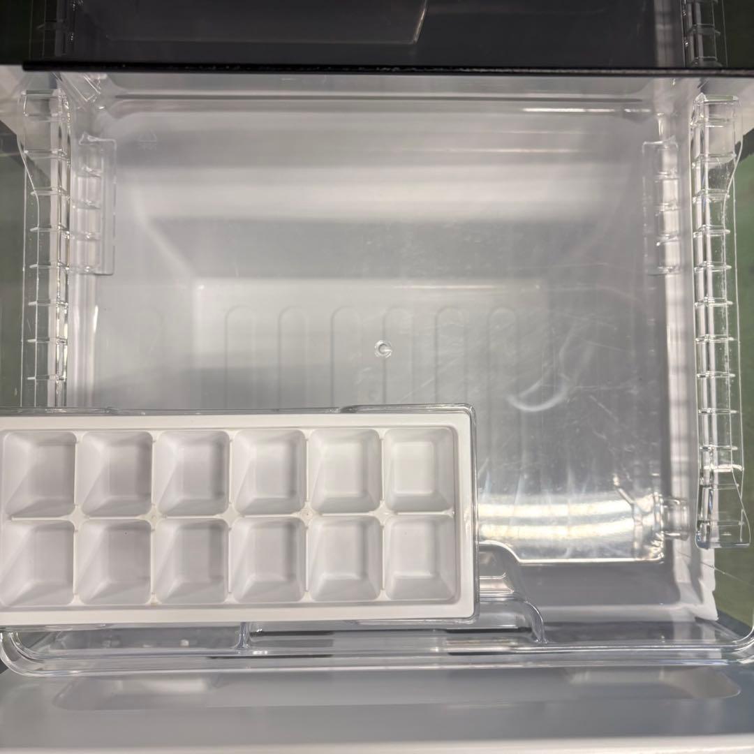 665 SHARP 付け替えどっちもドア　冷蔵庫　ガラスパネル　小型　一人暮らし