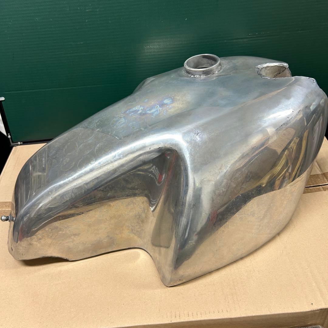 ヤマハSR用　アルミ製タンク　ロング型