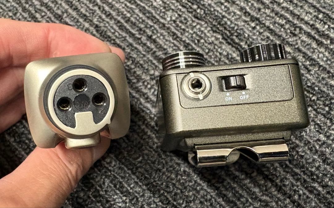 Xvive U4 ワイヤレスインイヤーモニター 専用ハードケース付き