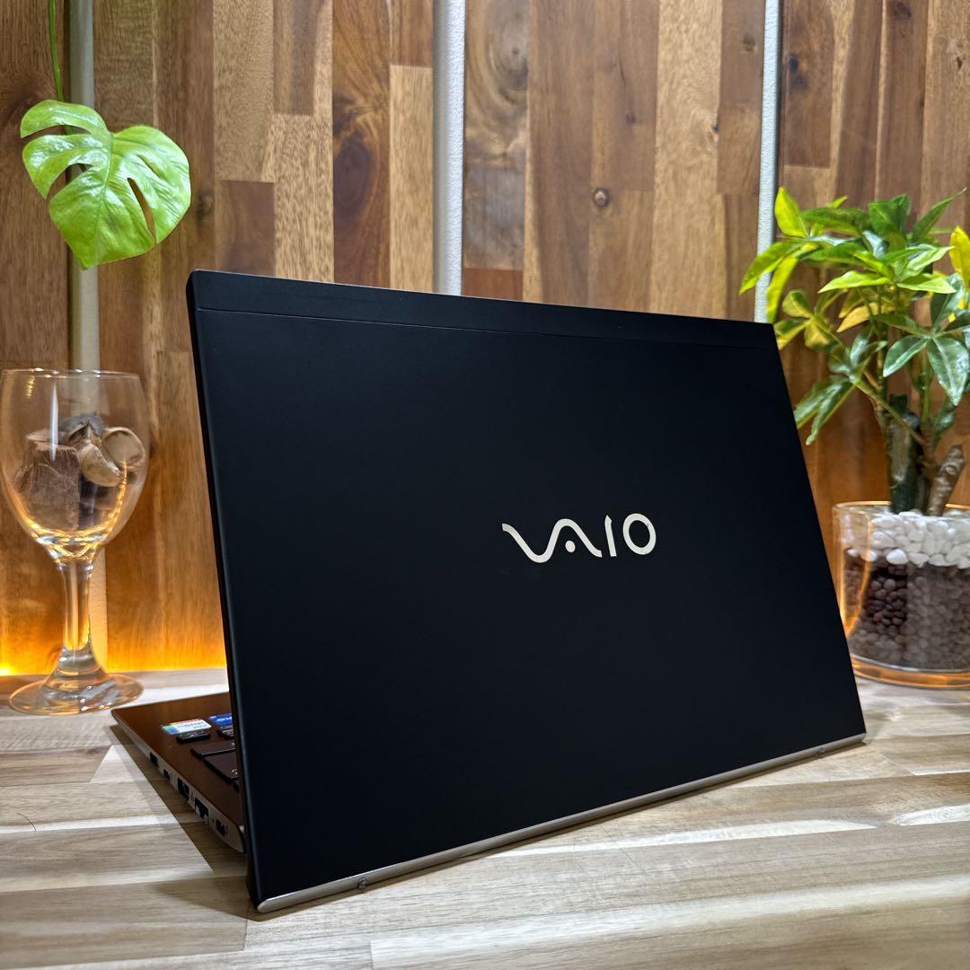 美品2022年モデル‼️VAIO☘️メモリ16GB☘️ノートパソコン☘️オフィス付き