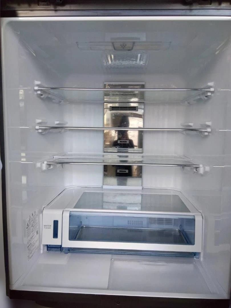 シャープ　２０１８年製　ノンフロン6ドア冷蔵庫　（SJ-GX50E）