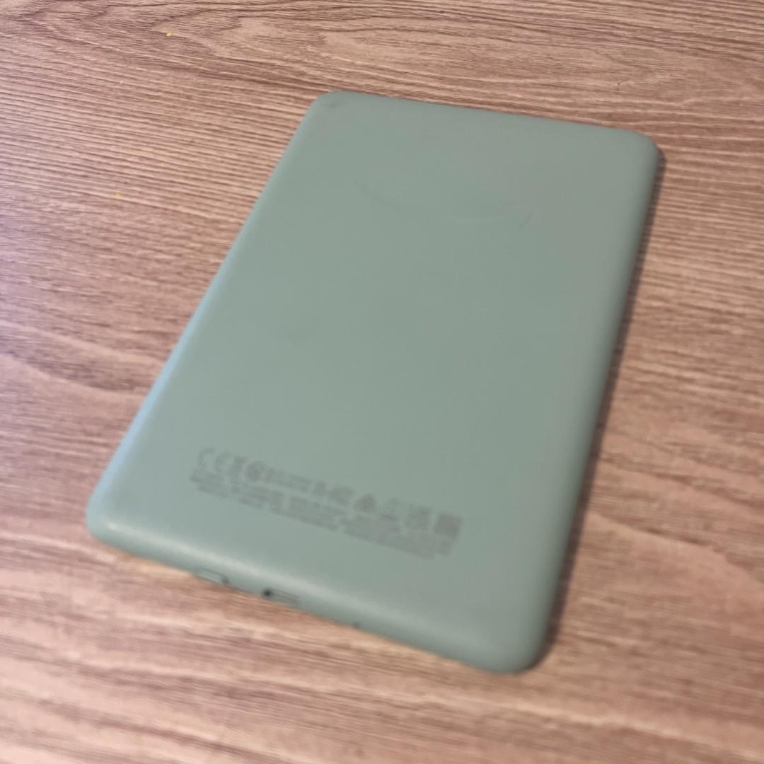 【おまけあり】Amazon Kindle　6インチ　マッチャ　16GB　広告なし