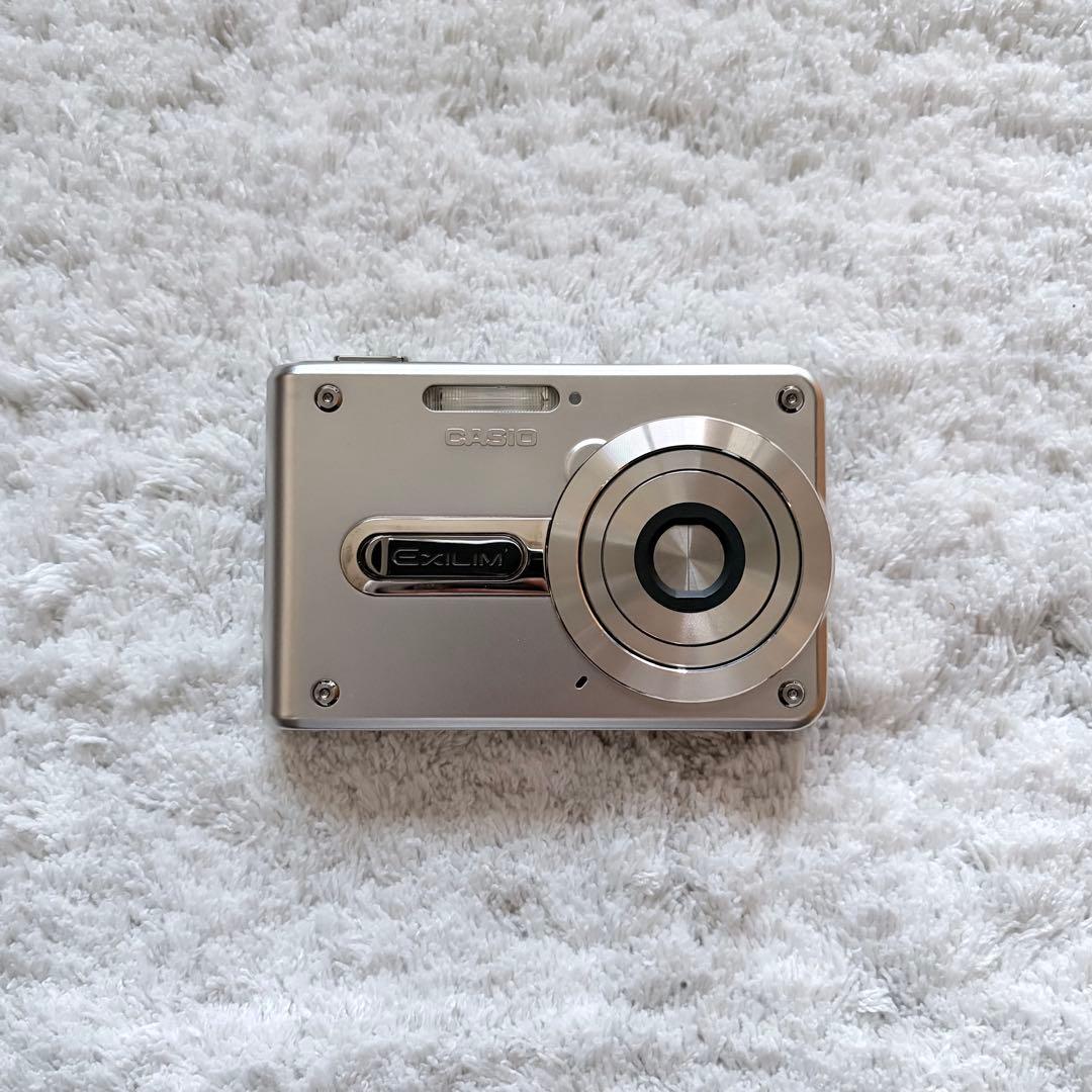 美品【動作品】CASIO カシオ EXILIM EX-S100 レトロコンデジ