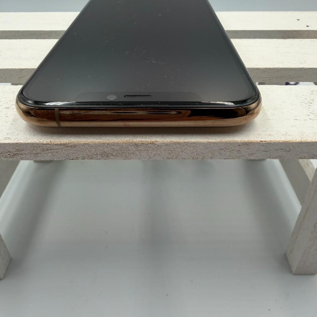 【美品】iPhone 11 Pro 64GB ゴールド 308