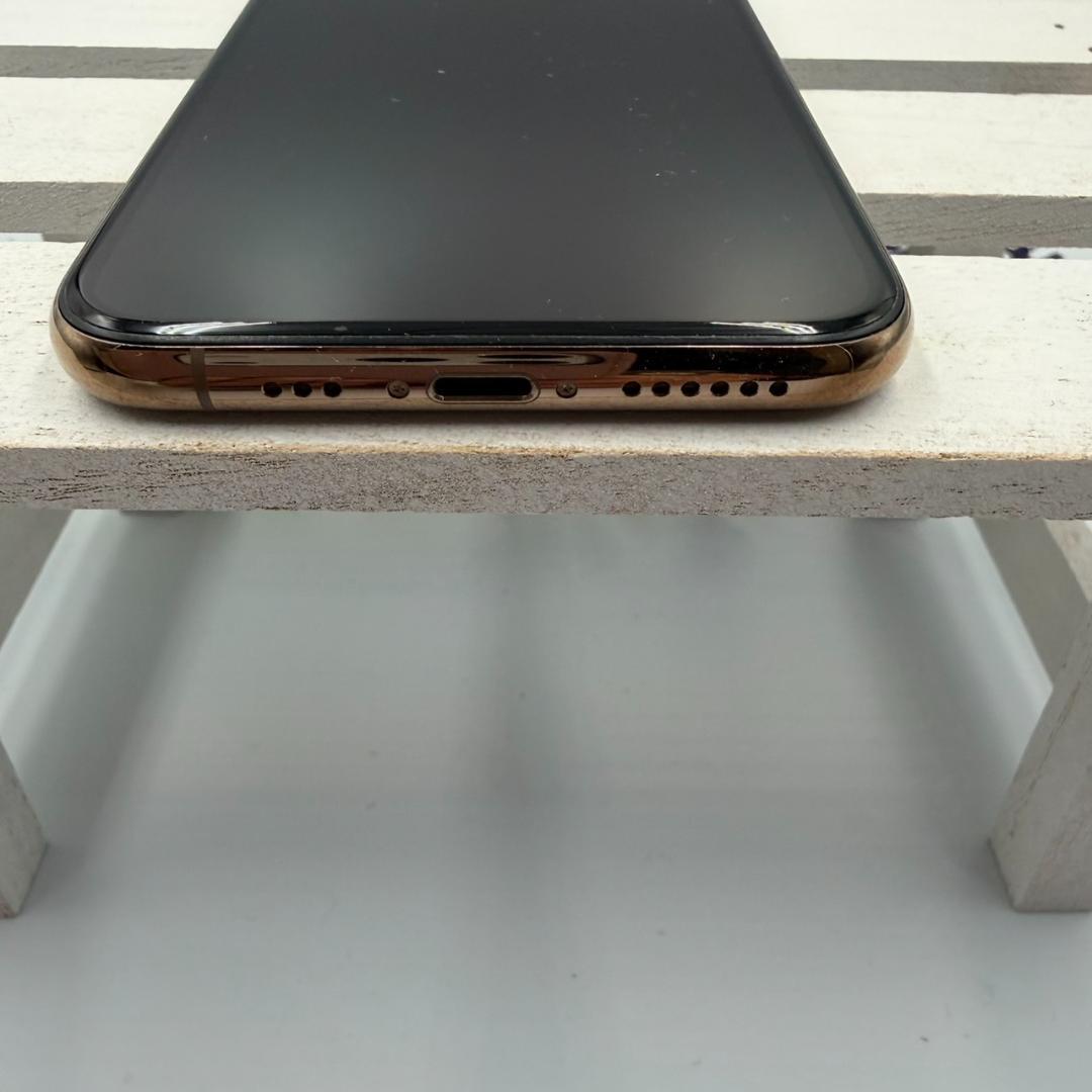 【美品】iPhone 11 Pro 64GB ゴールド 308