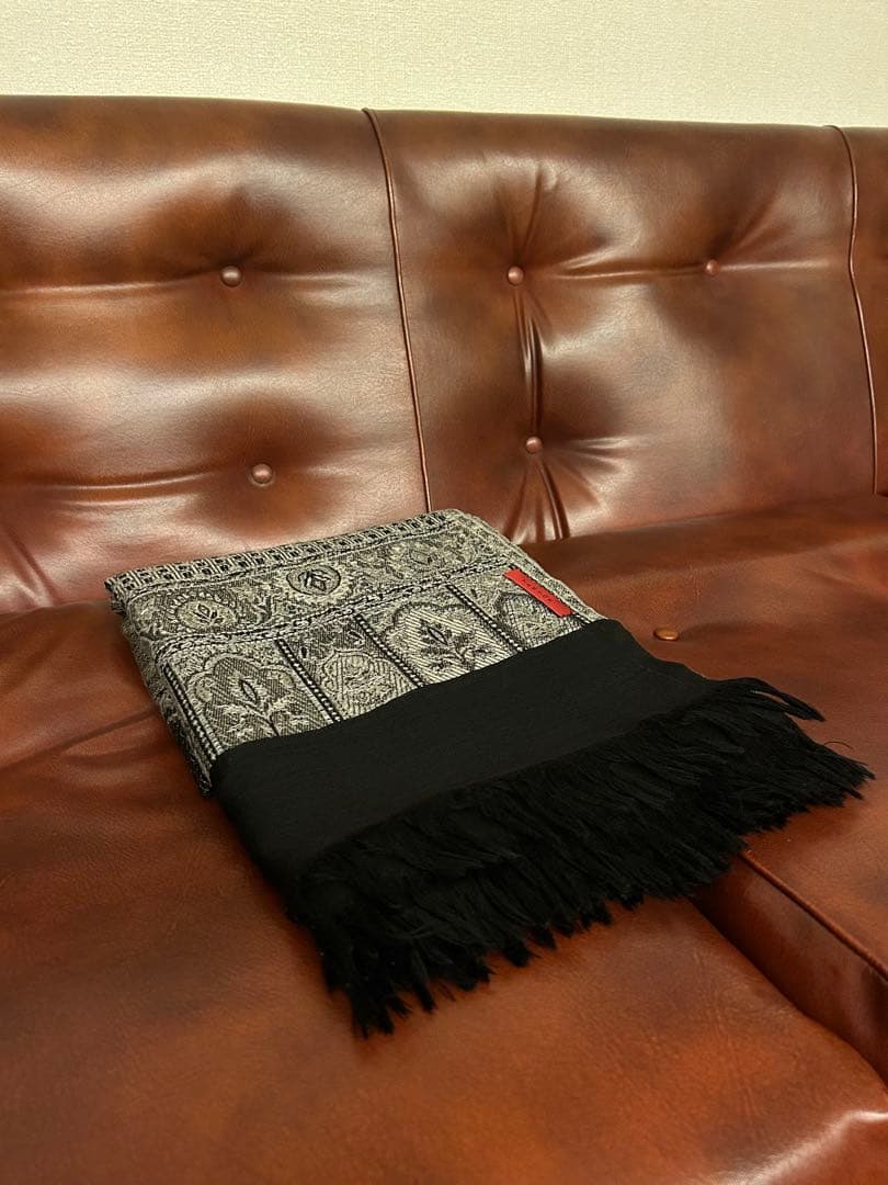 Tibetan Paisley Jacquard Wool Stole ヤントル