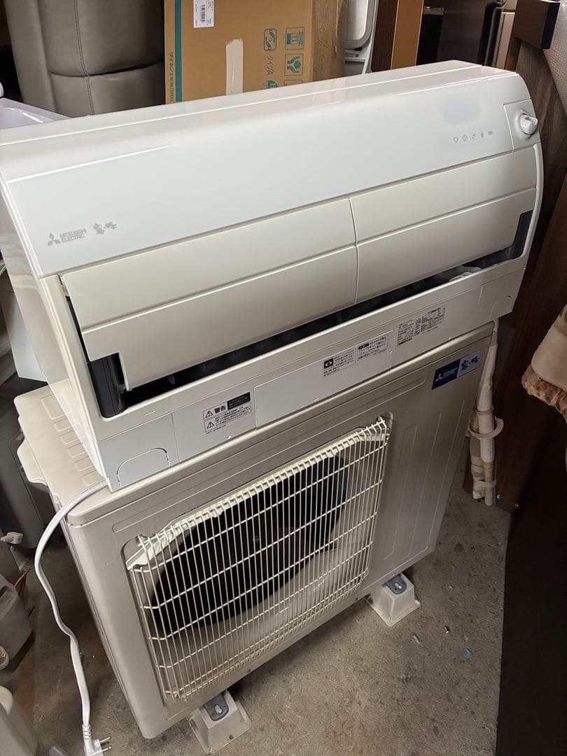 三菱　エアコン　MSZ-ZW6320S-W 2021年製　20畳向け