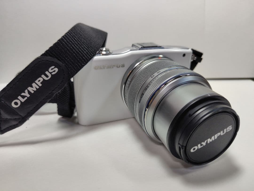 OLYMPUS PEN mini E-PM1 ホワイト