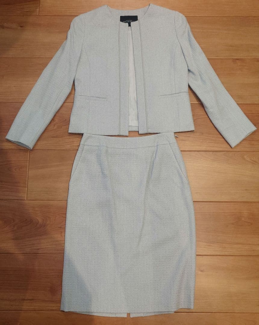 【グリーン レーベル リラクシング 】フォーマルセットアップ　ライトグレー