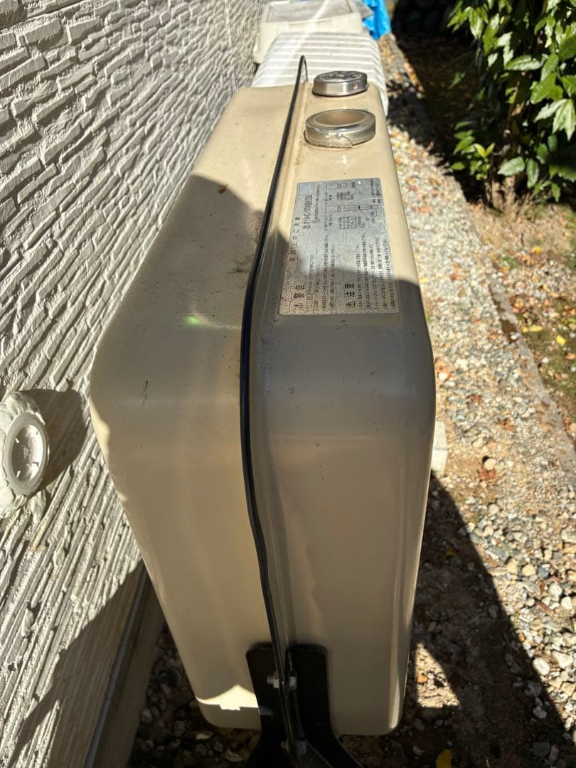 灯油タンク角型約９０Ｌ東洋アルテタイト産業株式会社中古品