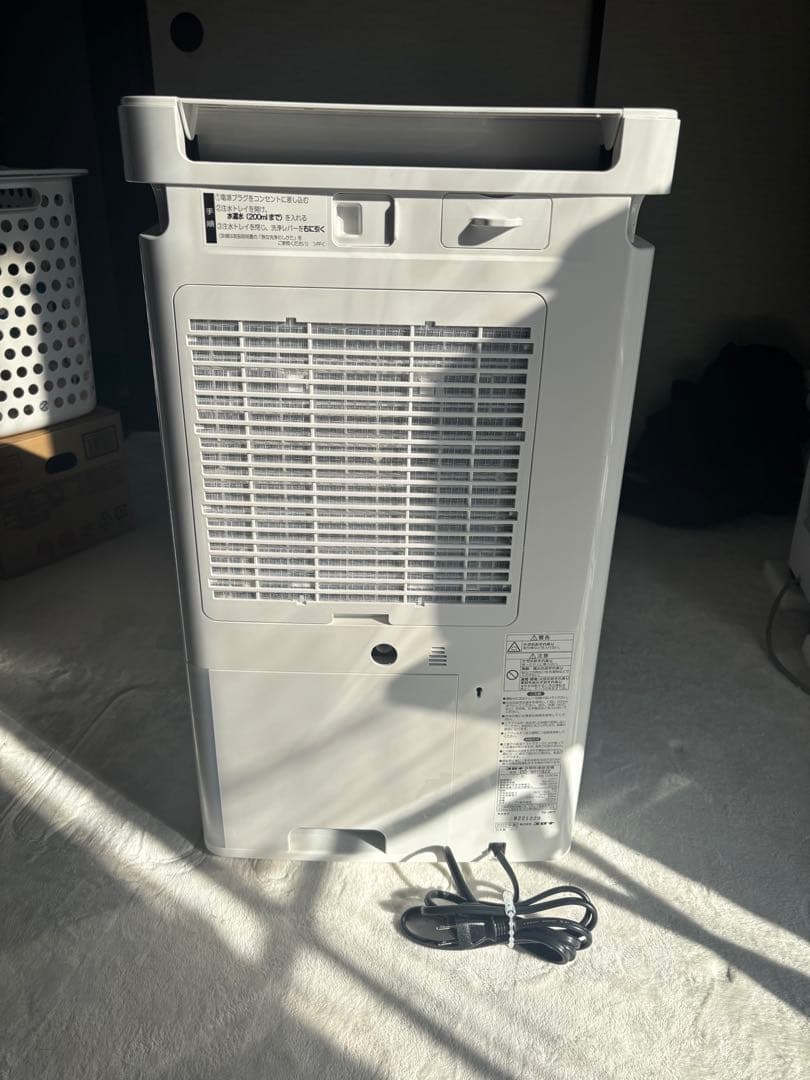 衣類乾燥除湿機 日18/16L能力 コロナ CD-WH1822