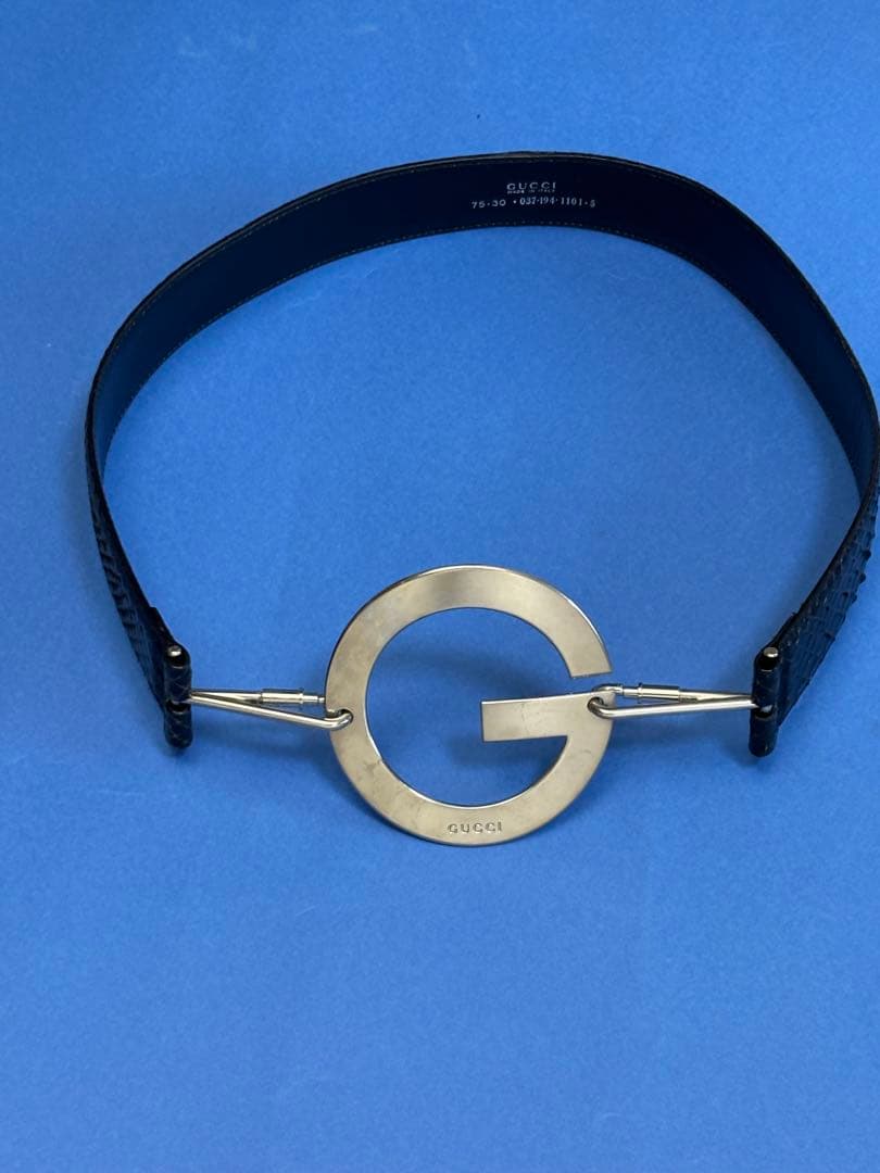 GUCCI Gロゴバックル ヘビ本革ベルト