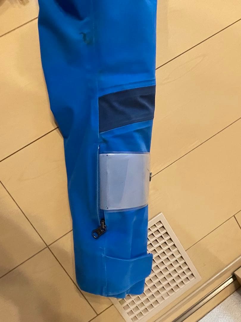 ON-YO-NE スキーウェア　ジャケット　ブルー　Lサイズ