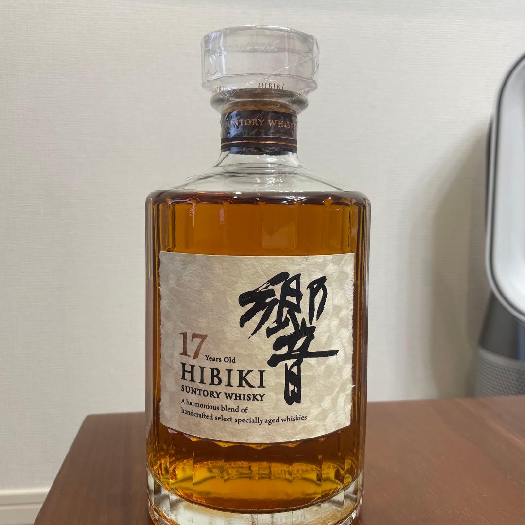 サントリーウイスキー　響17年　未開封