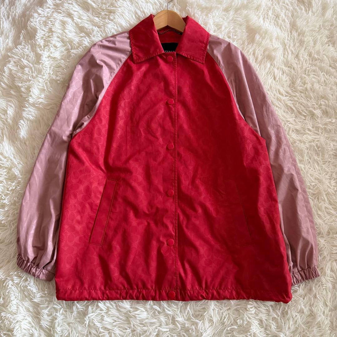 【未使用に近い】コーチ　スカジャン　シグネチャー　バイカラー　赤色　M