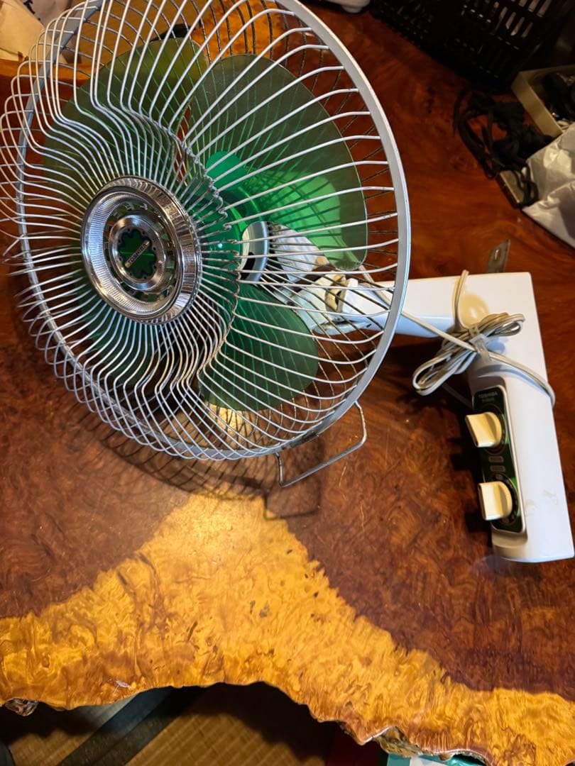 昭和レトロ　奇跡ビンテージ扇風機W-30E42G 動作品ジャンク