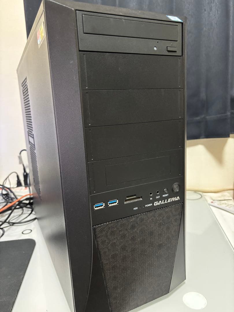 Windowsデスクトップ ryzen3200G/16G/SSD256G